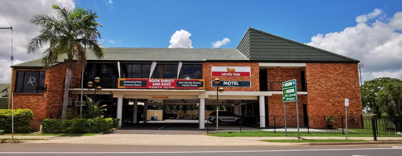 Archer Park Motel Рокхемптън Екстериор снимка