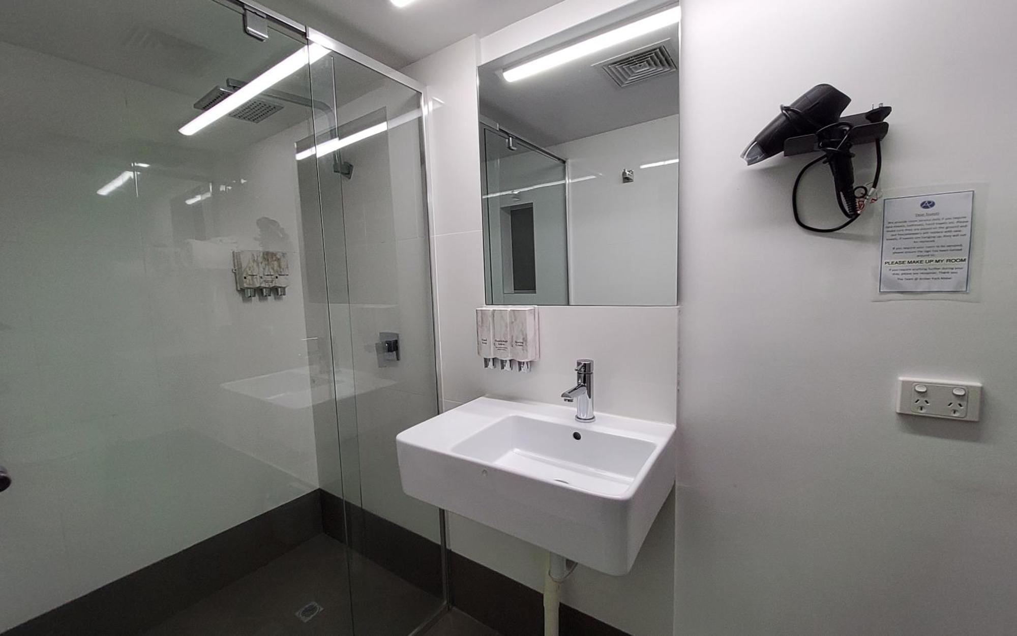 Archer Park Motel Рокхемптън Екстериор снимка