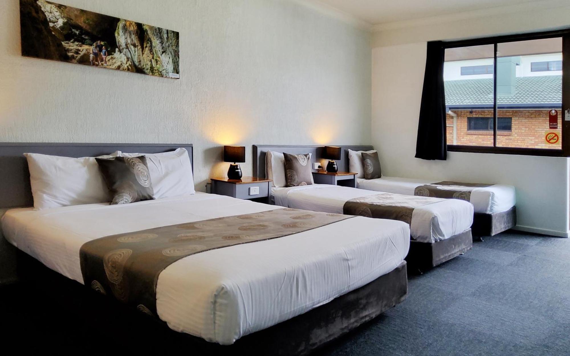 Archer Park Motel Рокхемптън Стая снимка