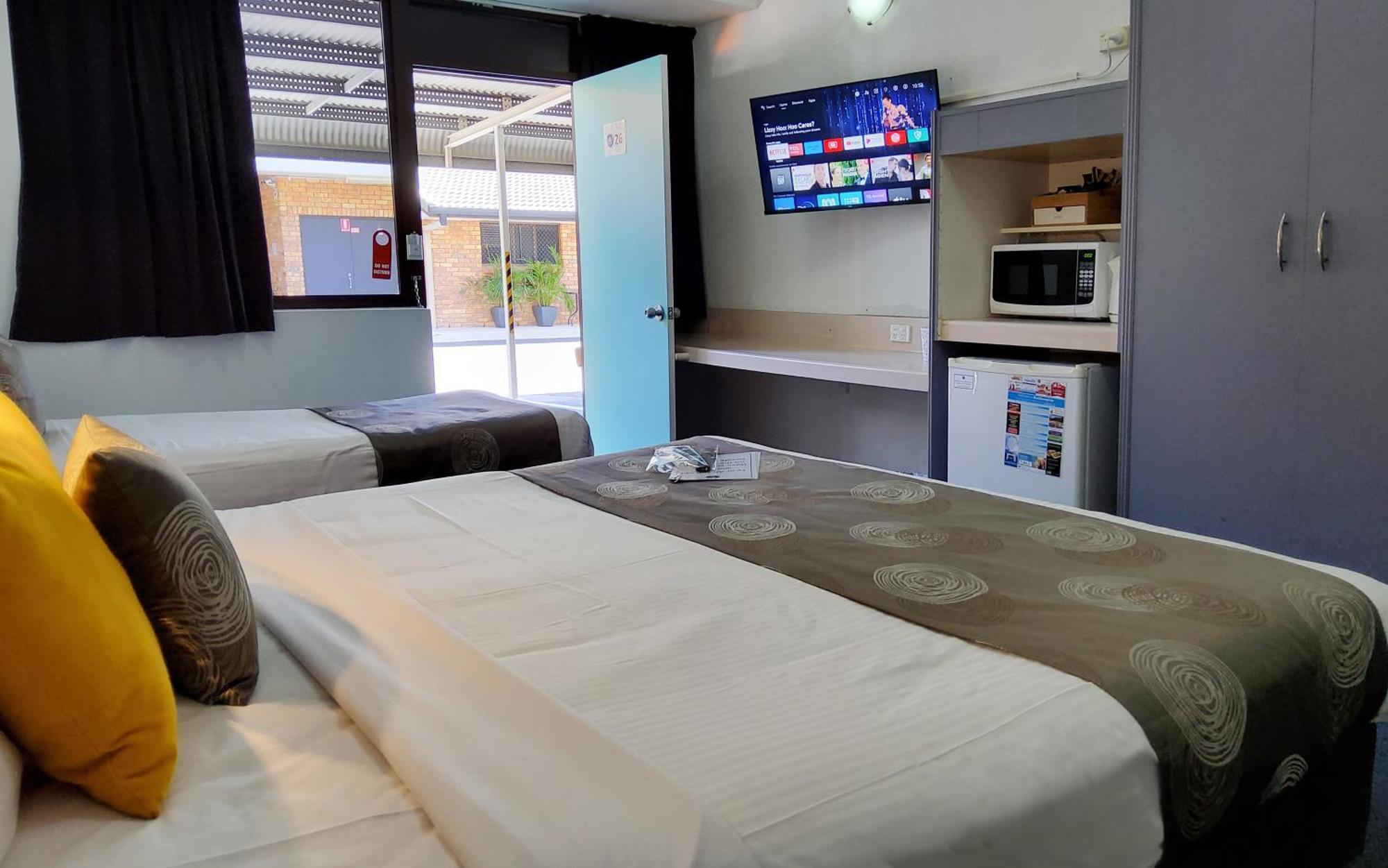 Archer Park Motel Рокхемптън Стая снимка
