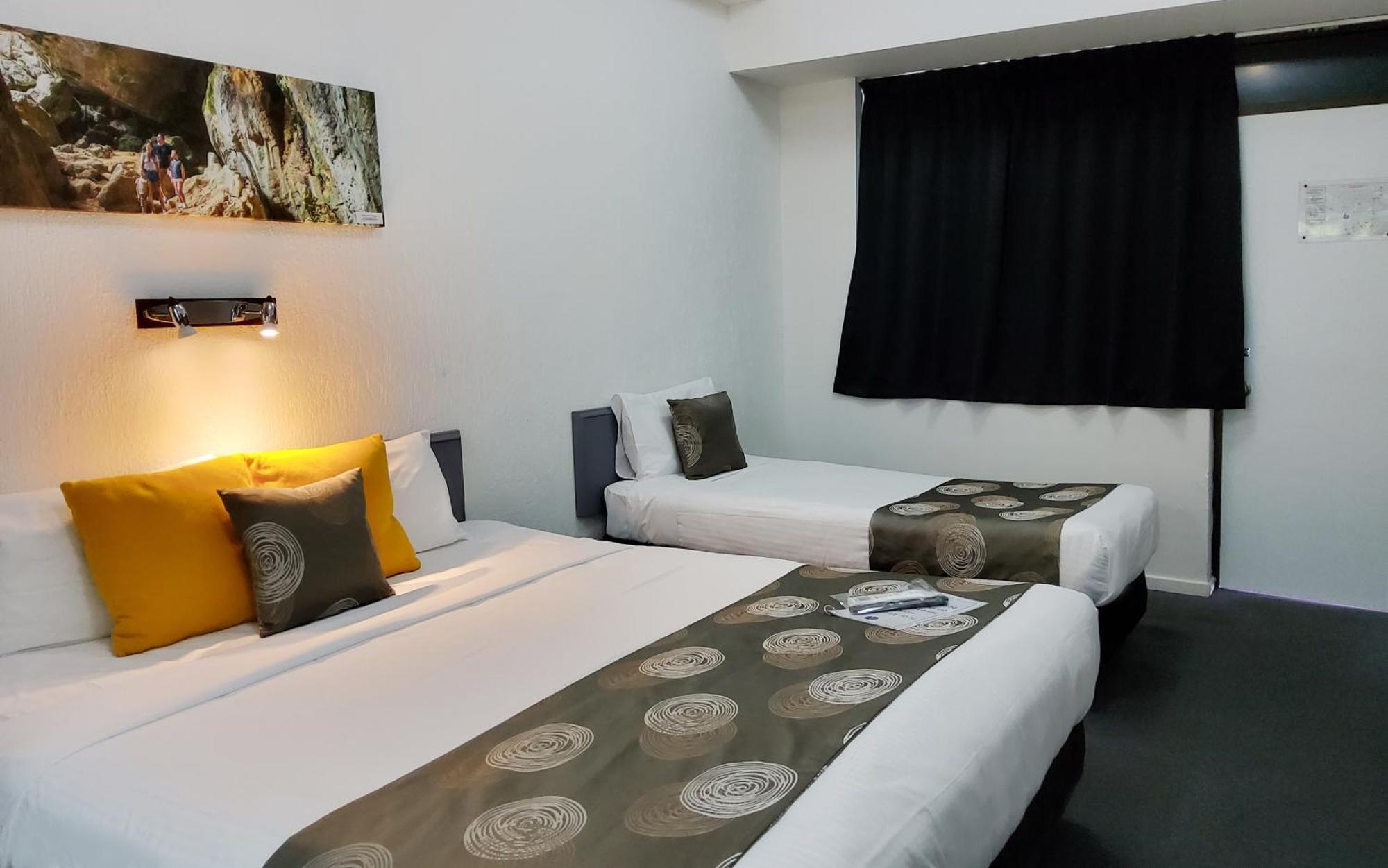 Archer Park Motel Рокхемптън Стая снимка