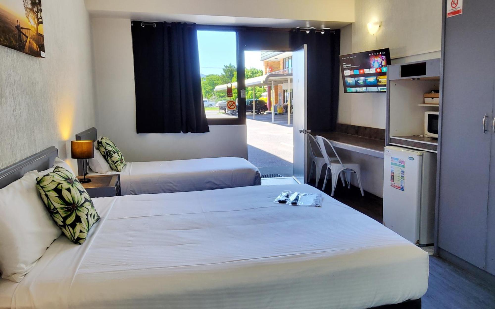 Archer Park Motel Рокхемптън Стая снимка